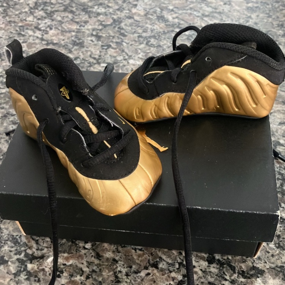 Boys Nike Little Posite